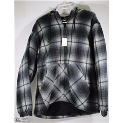 PIONEER STORM MASTER HOODED JACKET SIZE MEDIUM