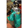 Image 1 : GREEN GOLF BAG W/9 GOLF CLUBS