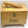 Image 1 : VINTAGE RONSON'S WOODEN SHOESHINE BOX