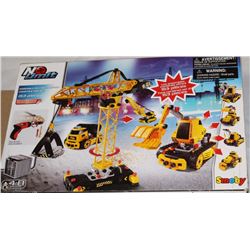 NEW 153 PIECES CONSTRUCTION SET