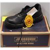 Image 1 : JB GOODHUE CSA APPROVED SIZE 8 - 2E WORK SHOES