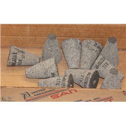 CASE OF TYPE 17 METAL CONES 2X3X5/8