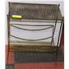 Image 1 : VINTAGE MAGAZINE RACK
