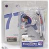 Image 1 : MCFARLANE'S NHL PHIL ESPOSITO NY RANGERS LEGENDS