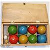 Image 1 : VINTAGE WOODEN BOCCE SET IN A WOODEN CASE