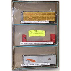 GROUP OF THREE HO SCALE TRAIN CARS