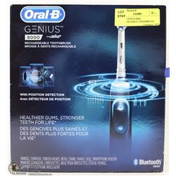 ORAL B GENIUS 8000 RECHARGEABLE TOOTHBRUSH