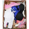 Image 1 : FLAT OF ASST XS & SMALL SHORTS & BRAS