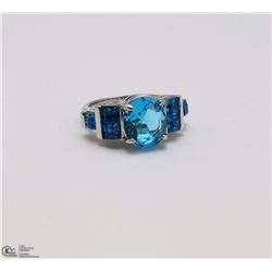 BLUE SAPPHIRE & CLEAR CRYSTAL RING