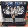 Image 4 : DARK BLUE LG STEAM SERIES WASHER AND DRYER SET