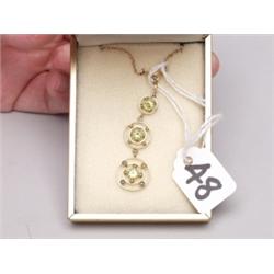 9K Peridot Lavalier with Seed Pearls