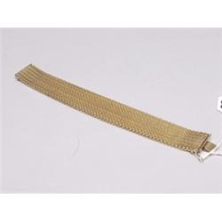 18K Hallmarked Swiss Gold Bracelet