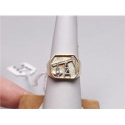 Oil Derrick Diamonds & 10K Gold Ring