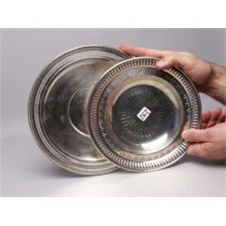 2 Sterling Silver Cake Dishes  585 Grams