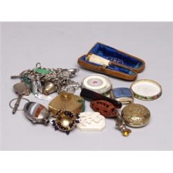 Estate Lot 13 Items Jewellery Etc.