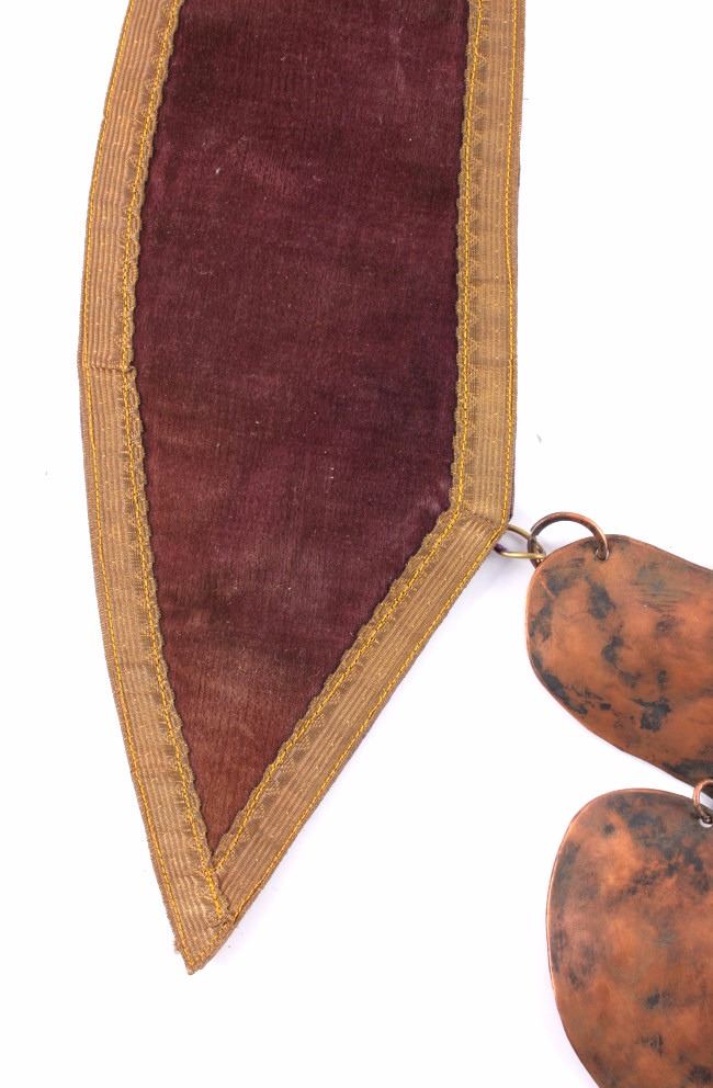 Hudson Bay Copper Beaver with Collar