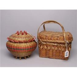 2 Winnebago Lidded Carry Baskets