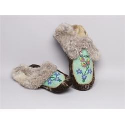 Pr Old Alaskan Beaded Mocassins