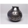 Image 2 : Handmade Fine Line Mata Ortiz Pottery Olla