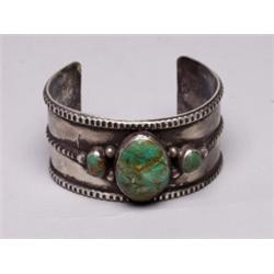 Navajo Handwrought 3 Stone Bracelet