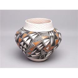 Handmade Acoma Pueblo Pottery Olla