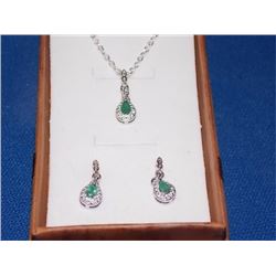 NECKLACE & EARRINGS - NEW PEAR FACETED EMERALD & DIAMONDS IN STERLING SILVER SETTING - INCLUDES CERT