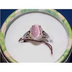 RING - GEMSTONES IN STERLING SILVER SETTING - SZ 8 - RETAIL ESTIMATE - $150