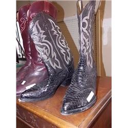 LEATHER COWBOY BOOTS - MEN'S SZ 10