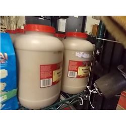 LARGE JUG OF HORSE RADISH - 3.75L- 6 JUGS TTL