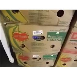 LARGE BANANA BOX OF ASSORTED FOOD ITEMS