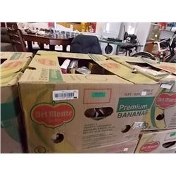 LARGE BANANA BOX OF ASSORTED FOOD ITEMS