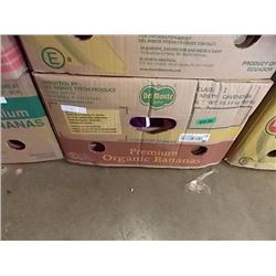 LARGE BANANA BOX OF ASSORTED FOOD ITEMS