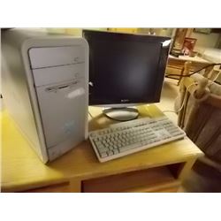 COMPUTER - SONY VAIO - INCLUDES MONITOR & ACCESSORIES