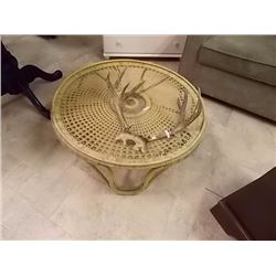 ROUND WICKER COFFEE TABLE