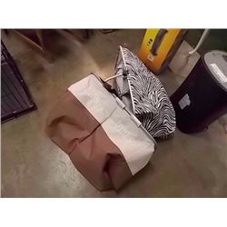 LAUNDRY BAGS - 2 TTL