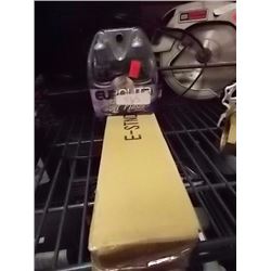 NEW HEAD LIGHTS & E-STAND EASEL