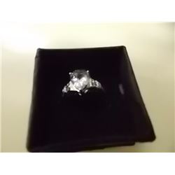 RING - 3.5CT PEAR FACETED BLUE TOPAZ & 2 ROUND FACETED DIAMONDS IN STERLING SILVER COCTAIL DESIGNED 