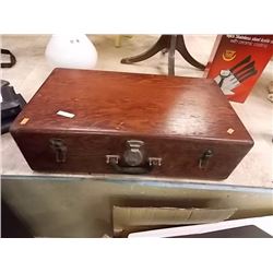 VINTAGE WOOD SUIT CASE