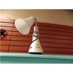 GOOSE NECK TABLE LAMP
