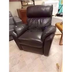 NEW BROWN LEATHER STYLE ELECTRIC RECLINER - WITH POWER CORD - STR - WORKING