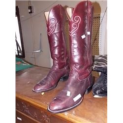 LADIES LEATHER COWBOY BOOTS - 9C