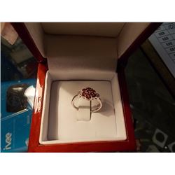 RING - GARNET CLUSTER & 8 TTL DIAMONDS IN STERLING SILVER SETTING - INCLUDES CERTIFICATE $550