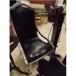 ORNATE ACCENT SIDE CHAIR