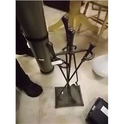 FIRE PLACE COMPANION SET