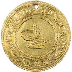 TURKEY: Abdul Hamid I, 1774-1789, AV 1 1/2 altin (5.19g), Islambul, AH1187 year 3. EF-AU