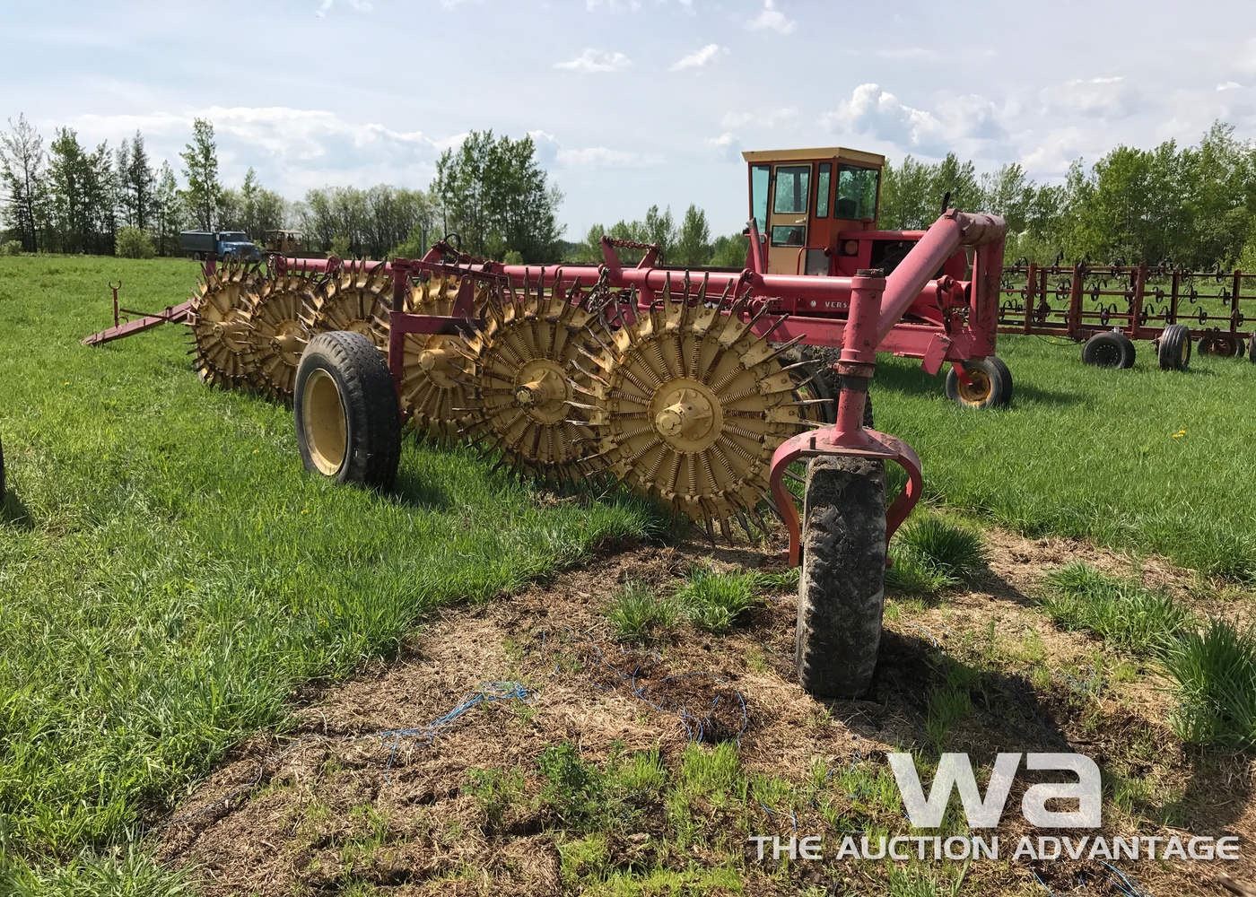 HORWOOD BAGSHAW 6 WHEEL ROOT RAKE