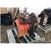 Image 2 : WESTERN 15" SADDLE