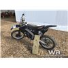 Image 4 : 1998 HONDA CR250 MOTORCYCLE