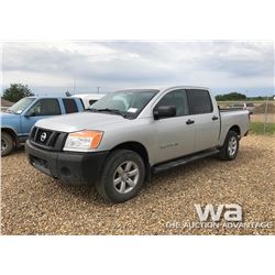 2011 NISSAN TITAN PICKUP