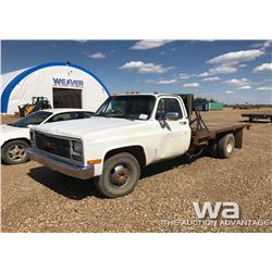 1989 GMC 3500 FLATDECK TRUCK